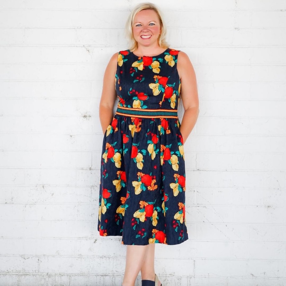 Beautiful Fruity Dress with Pockets